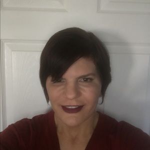 Meet your Posher, Brenda